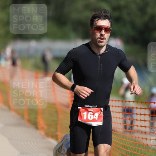 07.09.2025 - 19. Norderstedt Triathlon Michael Strokosch http://msf.ph/oto/8736177 07.09.2025 12:23:04 Laufen 164 meine-sportfotos.de