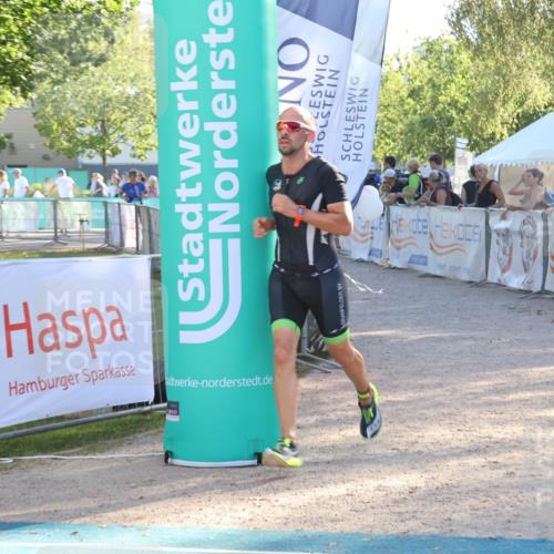 07.09.2025 - 19. Norderstedt Triathlon Luisa Fischer http://msf.ph/oto/8736180 07.09.2025 16:40:37 Ziel 1553 meine-sportfotos.de