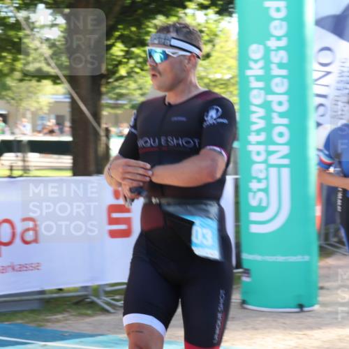 07.09.2025 - 19. Norderstedt Triathlon Luisa Fischer http://msf.ph/oto/8736235 07.09.2025 16:40:49 Ziel 1403, 1447, 1573, 1614 meine-sportfotos.de