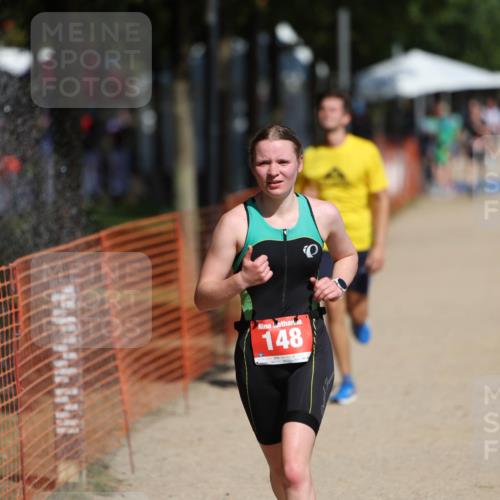 07.09.2025 - 19. Norderstedt Triathlon Michael Strokosch http://msf.ph/oto/8736240 07.09.2025 12:23:21 Laufen 148, 228 meine-sportfotos.de