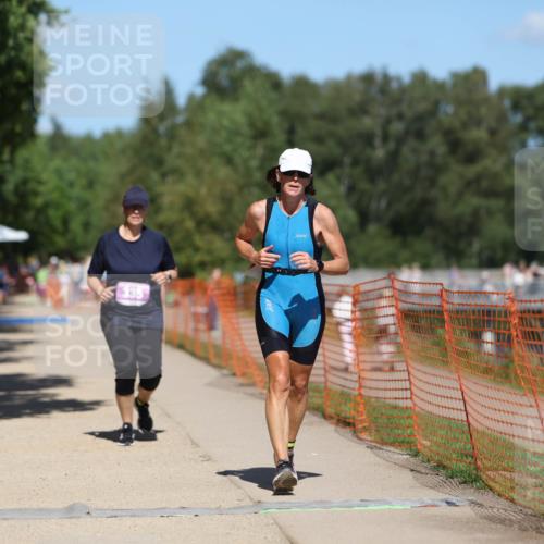 07.09.2025 - 19. Norderstedt Triathlon Michael Strokosch http://msf.ph/oto/8736248 07.09.2025 13:39:59 Laufen 270, 335 meine-sportfotos.de