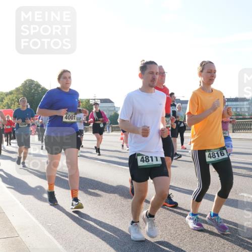 07.09.2025 - BARMER Alsterlauf Yannick Fuchs http://msf.ph/oto/8736310 07.09.2025 09:09:08 Laufen 439, 5096, 4001, 990, 287, 962, 4811, 4816 meine-sportfotos.de