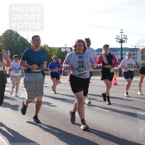 07.09.2025 - BARMER Alsterlauf Yannick Fuchs http://msf.ph/oto/8736333 07.09.2025 09:09:10 Laufen 4689, 439, 5347, 96, 4201, 4624, 3338, 3339 meine-sportfotos.de