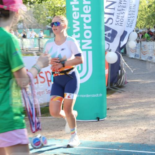 07.09.2025 - 19. Norderstedt Triathlon Luisa Fischer http://msf.ph/oto/8736342 07.09.2025 16:41:05 Ziel 407, 1054 meine-sportfotos.de