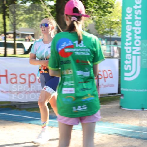07.09.2025 - 19. Norderstedt Triathlon Luisa Fischer http://msf.ph/oto/8736347 07.09.2025 16:41:06 Ziel 407, 1054 meine-sportfotos.de