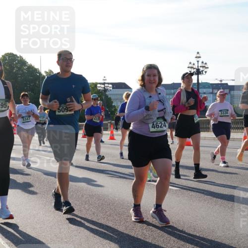 07.09.2025 - BARMER Alsterlauf Yannick Fuchs http://msf.ph/oto/8736358 07.09.2025 09:09:10 Laufen 4689, 4395, 5347, 3105, 5093, 4201, 4624, 3338 meine-sportfotos.de