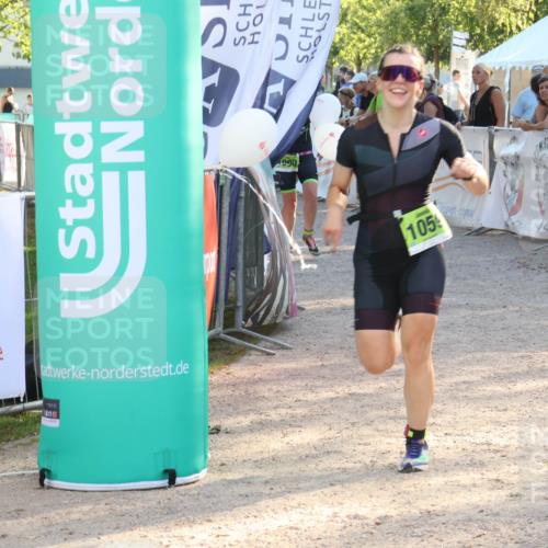 07.09.2025 - 19. Norderstedt Triathlon Luisa Fischer http://msf.ph/oto/8736359 07.09.2025 16:41:12 Ziel 407, 1059, 1090 meine-sportfotos.de