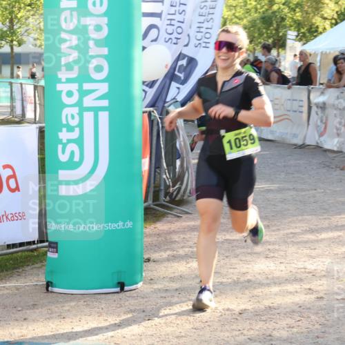 07.09.2025 - 19. Norderstedt Triathlon Luisa Fischer http://msf.ph/oto/8736362 07.09.2025 16:41:12 Ziel 407, 1059, 1090 meine-sportfotos.de