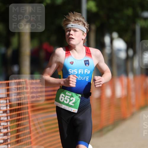 07.09.2025 - 19. Norderstedt Triathlon Michael Strokosch http://msf.ph/oto/8736365 07.09.2025 10:52:30 Laufen 84, 652 meine-sportfotos.de