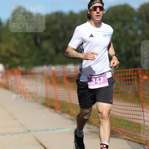 07.09.2025 - 19. Norderstedt Triathlon Michael Strokosch http://msf.ph/oto/8736395 07.09.2025 13:40:48 Laufen 230, 313, 347 meine-sportfotos.de