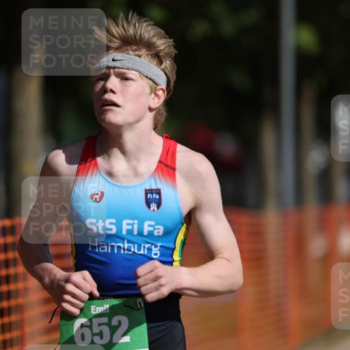 07.09.2025 - 19. Norderstedt Triathlon Michael Strokosch http://msf.ph/oto/8736398 07.09.2025 10:52:31 Laufen 84, 652 meine-sportfotos.de