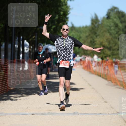07.09.2025 - 19. Norderstedt Triathlon Michael Strokosch http://msf.ph/oto/8736429 07.09.2025 13:40:55 Laufen 183, 230 meine-sportfotos.de