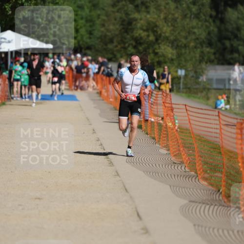 07.09.2025 - 19. Norderstedt Triathlon Michael Strokosch http://msf.ph/oto/8736430 07.09.2025 12:23:45 Laufen 152, 838 meine-sportfotos.de