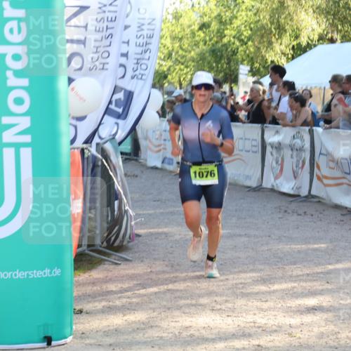 07.09.2025 - 19. Norderstedt Triathlon Luisa Fischer http://msf.ph/oto/8736440 07.09.2025 16:41:30 Ziel 1076, 1592 meine-sportfotos.de