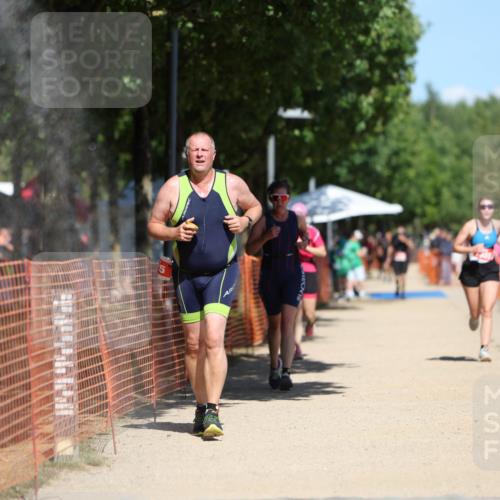 07.09.2025 - 19. Norderstedt Triathlon Michael Strokosch http://msf.ph/oto/8736490 07.09.2025 13:03:54 Laufen 216, 218, 725, 1339, 1385 meine-sportfotos.de