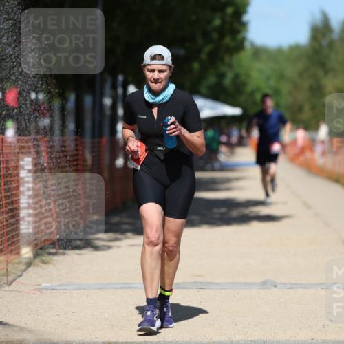 07.09.2025 - 19. Norderstedt Triathlon Michael Strokosch http://msf.ph/oto/8736495 07.09.2025 13:40:59 Laufen 183, 230, 1299 meine-sportfotos.de