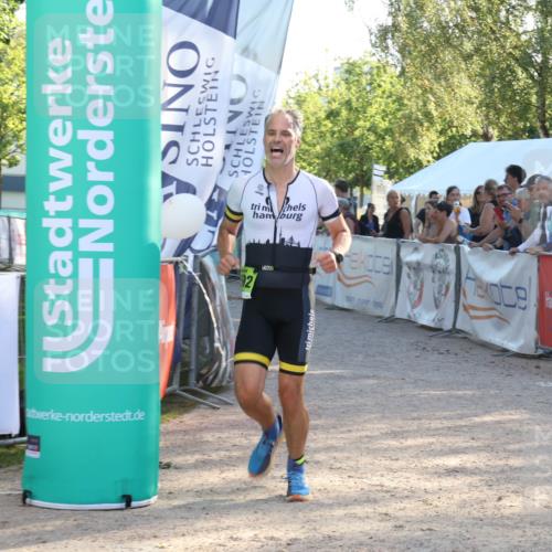 07.09.2025 - 19. Norderstedt Triathlon Luisa Fischer http://msf.ph/oto/8736497 07.09.2025 16:41:34 Ziel 1076, 1592 meine-sportfotos.de