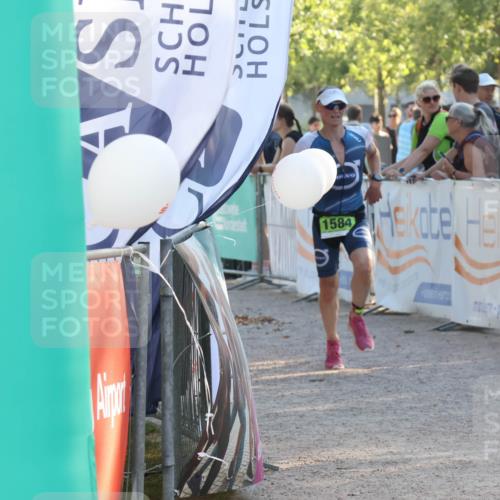 07.09.2025 - 19. Norderstedt Triathlon Luisa Fischer http://msf.ph/oto/8736513 07.09.2025 16:41:45 Ziel 1584 meine-sportfotos.de