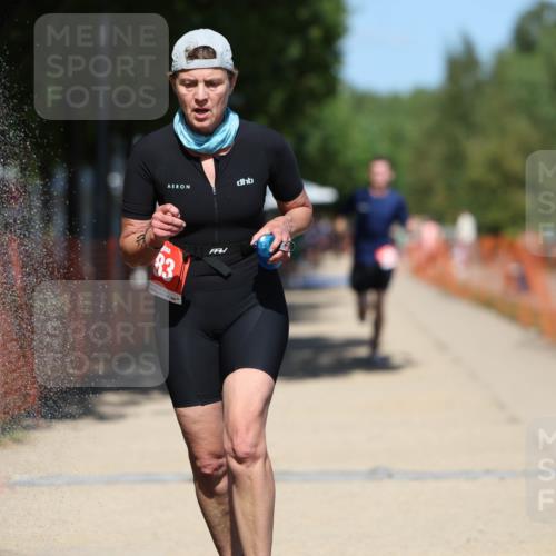 07.09.2025 - 19. Norderstedt Triathlon Michael Strokosch http://msf.ph/oto/8736516 07.09.2025 13:41:00 Laufen 183, 230, 1299 meine-sportfotos.de
