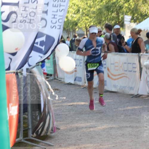 07.09.2025 - 19. Norderstedt Triathlon Luisa Fischer http://msf.ph/oto/8736522 07.09.2025 16:41:46 Ziel 1584 meine-sportfotos.de