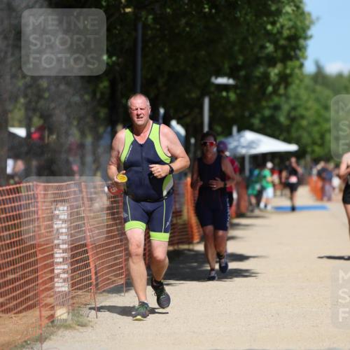 07.09.2025 - 19. Norderstedt Triathlon Michael Strokosch http://msf.ph/oto/8736536 07.09.2025 13:03:55 Laufen 216, 218, 725, 1339, 1385 meine-sportfotos.de