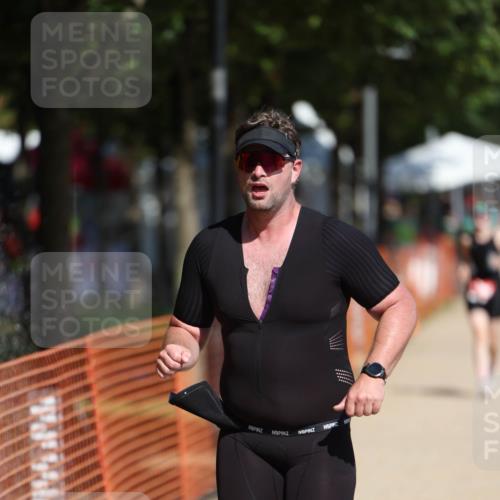 07.09.2025 - 19. Norderstedt Triathlon Michael Strokosch http://msf.ph/oto/8736545 07.09.2025 12:24:00 Laufen 138, 281 meine-sportfotos.de