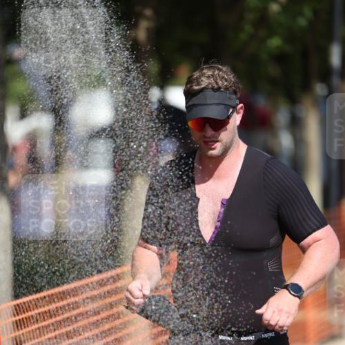 07.09.2025 - 19. Norderstedt Triathlon Michael Strokosch http://msf.ph/oto/8736560 07.09.2025 12:24:01 Laufen 138, 281 meine-sportfotos.de