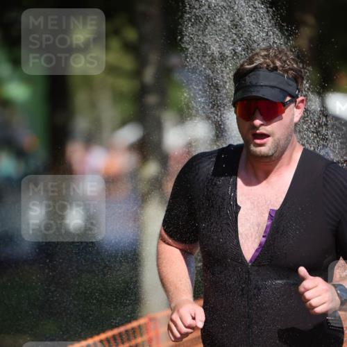 07.09.2025 - 19. Norderstedt Triathlon Michael Strokosch http://msf.ph/oto/8736569 07.09.2025 12:24:01 Laufen 138, 281 meine-sportfotos.de