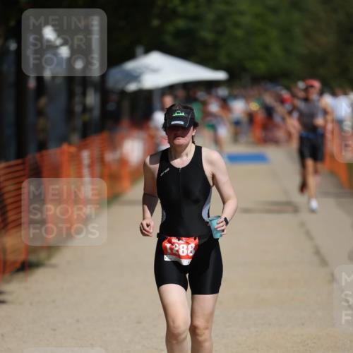 07.09.2025 - 19. Norderstedt Triathlon Michael Strokosch http://msf.ph/oto/8736594 07.09.2025 12:24:08 Laufen 151, 1288 meine-sportfotos.de