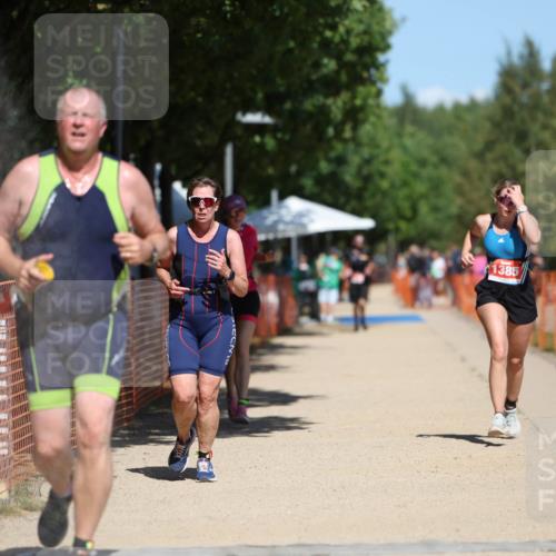 07.09.2025 - 19. Norderstedt Triathlon Michael Strokosch http://msf.ph/oto/8736596 07.09.2025 13:03:57 Laufen 216, 725, 1339, 1385 meine-sportfotos.de