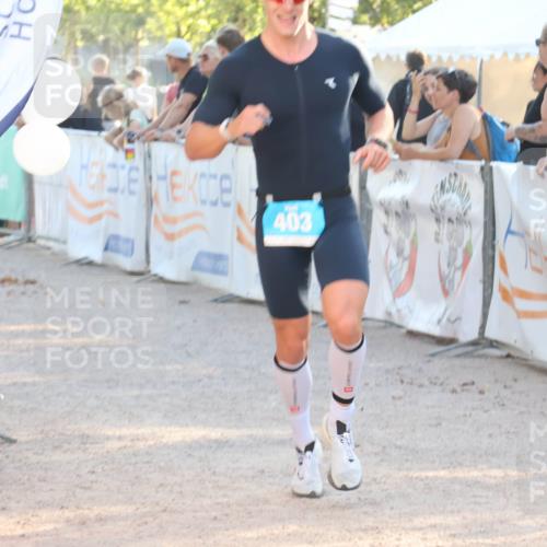 07.09.2025 - 19. Norderstedt Triathlon Luisa Fischer http://msf.ph/oto/8736601 07.09.2025 16:42:03 Ziel 403 meine-sportfotos.de