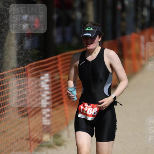 07.09.2025 - 19. Norderstedt Triathlon Michael Strokosch http://msf.ph/oto/8736611 07.09.2025 12:24:10 Laufen 151, 1288 meine-sportfotos.de