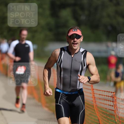 07.09.2025 - 19. Norderstedt Triathlon Michael Strokosch http://msf.ph/oto/8736646 07.09.2025 12:24:15 Laufen 151, 719, 849 meine-sportfotos.de