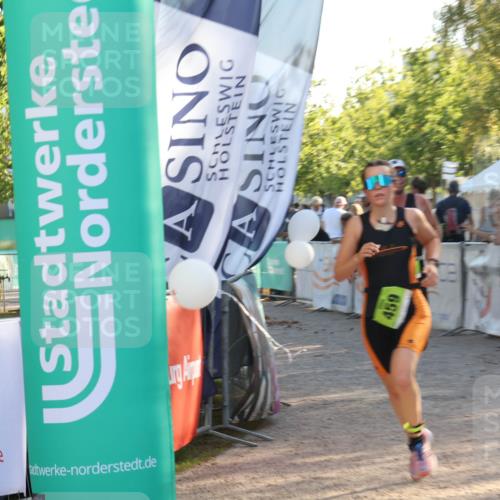 07.09.2025 - 19. Norderstedt Triathlon Luisa Fischer http://msf.ph/oto/8736656 07.09.2025 16:42:14 Ziel 459, 1100, 1561 meine-sportfotos.de