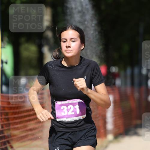 07.09.2025 - 19. Norderstedt Triathlon Michael Strokosch http://msf.ph/oto/8736700 07.09.2025 13:41:50 Laufen 242, 321, 842 meine-sportfotos.de