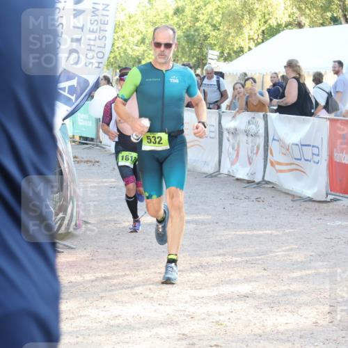 07.09.2025 - 19. Norderstedt Triathlon Luisa Fischer http://msf.ph/oto/8736719 07.09.2025 16:42:26 Ziel 532, 1612 meine-sportfotos.de