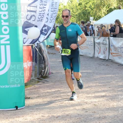 07.09.2025 - 19. Norderstedt Triathlon Luisa Fischer http://msf.ph/oto/8736727 07.09.2025 16:42:26 Ziel 532, 1612 meine-sportfotos.de