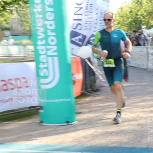 07.09.2025 - 19. Norderstedt Triathlon Luisa Fischer http://msf.ph/oto/8736731 07.09.2025 16:42:26 Ziel 532, 1612 meine-sportfotos.de