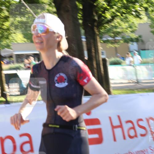 07.09.2025 - 19. Norderstedt Triathlon Luisa Fischer http://msf.ph/oto/8736757 07.09.2025 16:42:48 Ziel 1050 meine-sportfotos.de