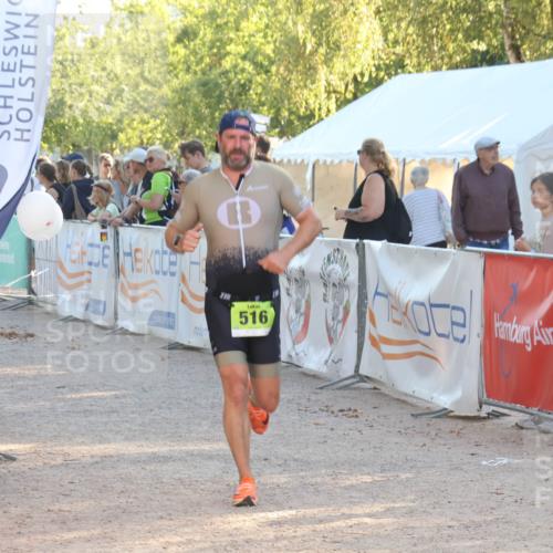 07.09.2025 - 19. Norderstedt Triathlon Luisa Fischer http://msf.ph/oto/8736800 07.09.2025 16:42:55 Ziel 516, 1603 meine-sportfotos.de