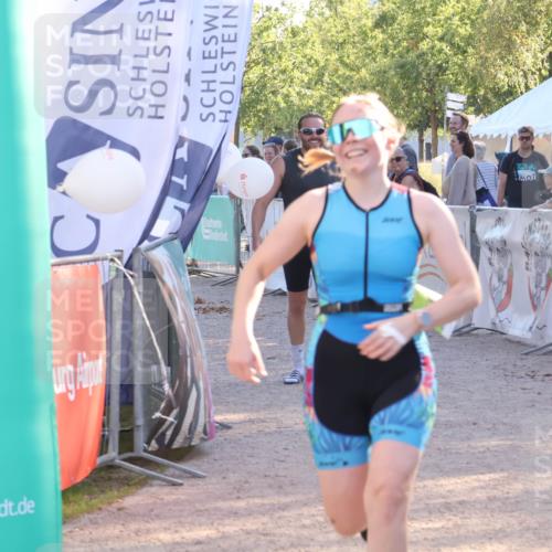 07.09.2025 - 19. Norderstedt Triathlon Luisa Fischer http://msf.ph/oto/8736853 07.09.2025 16:43:02 Ziel 516, 1075 meine-sportfotos.de
