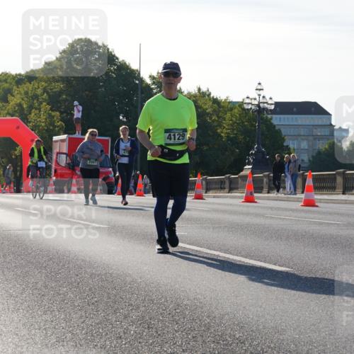 07.09.2025 - BARMER Alsterlauf Yannick Fuchs http://msf.ph/oto/8736860 07.09.2025 09:09:43 Laufen 2997, 4129 meine-sportfotos.de