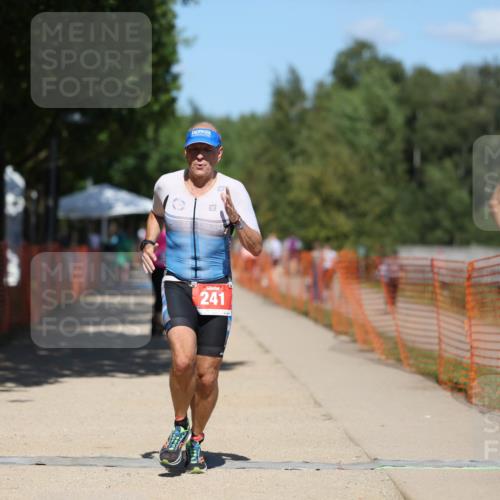 07.09.2025 - 19. Norderstedt Triathlon Michael Strokosch http://msf.ph/oto/8736866 07.09.2025 13:42:37 Laufen 241, 336, 790 meine-sportfotos.de