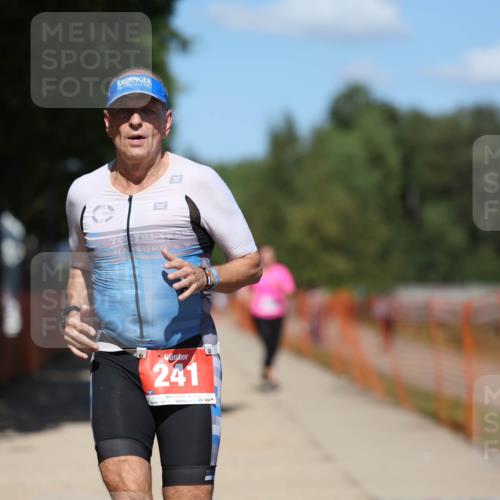 07.09.2025 - 19. Norderstedt Triathlon Michael Strokosch http://msf.ph/oto/8736899 07.09.2025 13:42:38 Laufen 241, 336, 790 meine-sportfotos.de