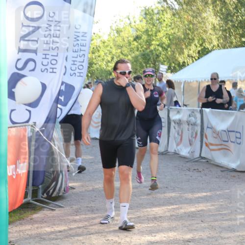 07.09.2025 - 19. Norderstedt Triathlon Luisa Fischer http://msf.ph/oto/8736903 07.09.2025 16:43:08 Ziel 1049, 1075, 1544 meine-sportfotos.de