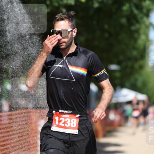 07.09.2025 - 19. Norderstedt Triathlon Michael Strokosch http://msf.ph/oto/8736904 07.09.2025 13:04:14 Laufen 1238 meine-sportfotos.de