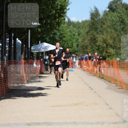 07.09.2025 - 19. Norderstedt Triathlon Michael Strokosch http://msf.ph/oto/8736928 07.09.2025 13:04:17 Laufen 173 meine-sportfotos.de