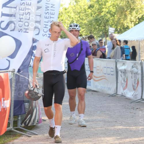 07.09.2025 - 19. Norderstedt Triathlon Luisa Fischer http://msf.ph/oto/8736933 07.09.2025 16:43:14 Ziel 1049, 1544 meine-sportfotos.de