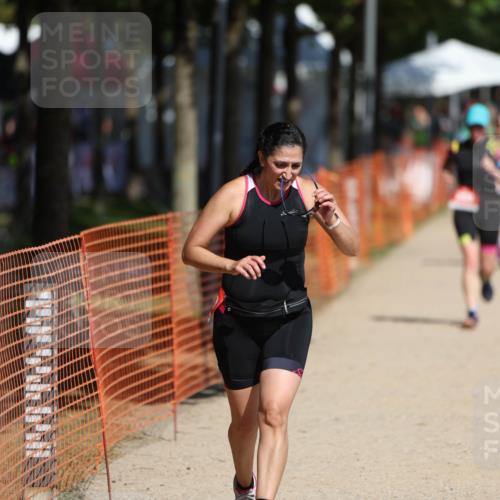 07.09.2025 - 19. Norderstedt Triathlon Michael Strokosch http://msf.ph/oto/8736934 07.09.2025 12:25:13 Laufen 299, 1367, 1380 meine-sportfotos.de