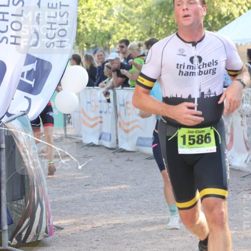 07.09.2025 - 19. Norderstedt Triathlon Luisa Fischer http://msf.ph/oto/8736957 07.09.2025 16:43:22 Ziel 430, 1063, 1545, 1546, 1586 meine-sportfotos.de